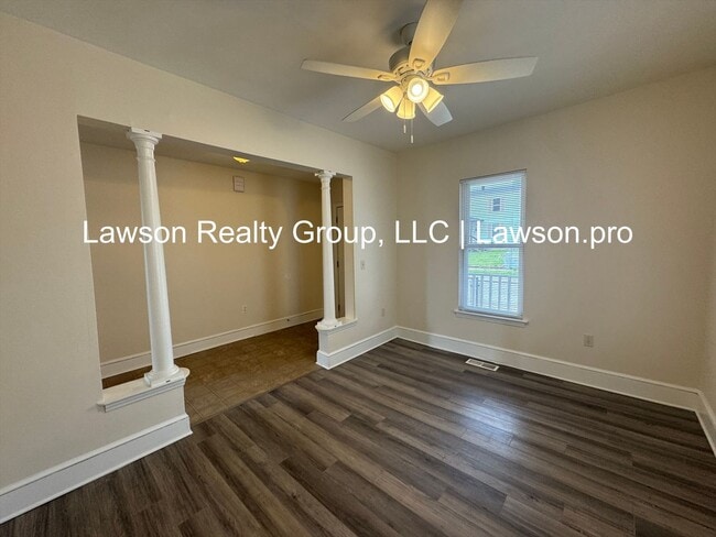 Building Photo - 813 Gilmer Ave NW