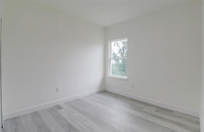 Building Photo - 14908 SW 63rd Ct