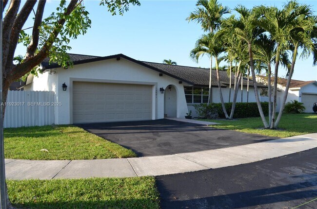 Building Photo - 13491 SW 99th Terrace