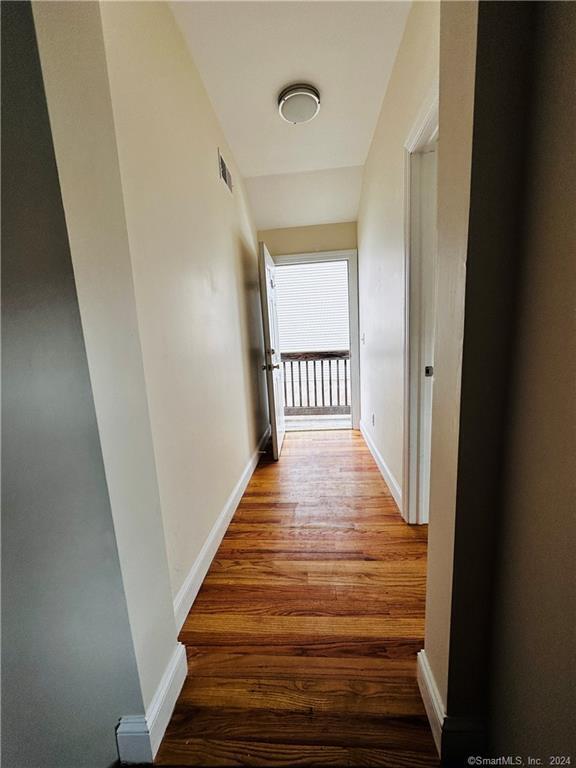 Building Photo - 31 Brainerd Rd