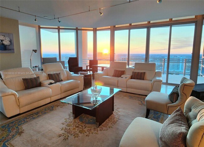 Building Photo - 3535 S Ocean Dr