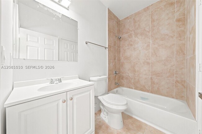 Building Photo - 145 NE 60th St
