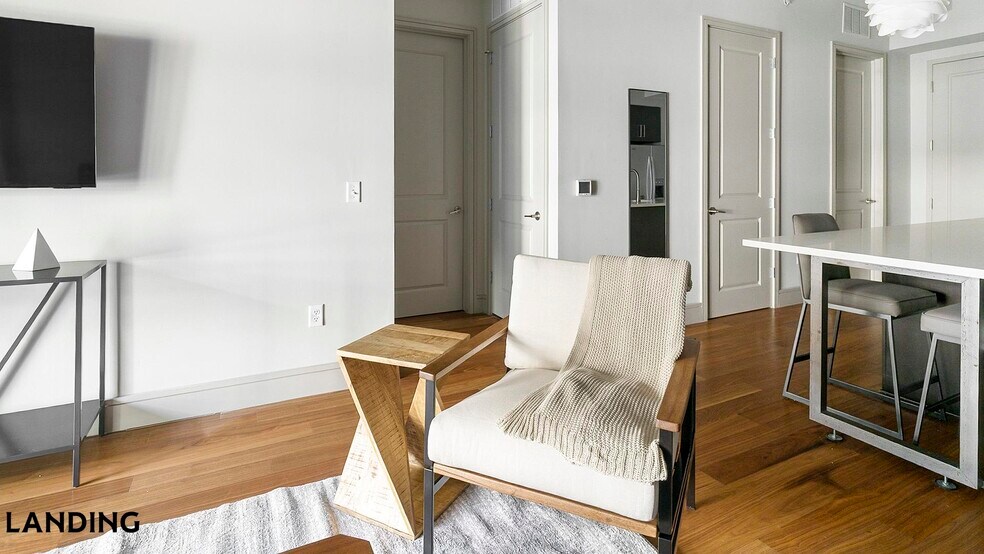 Building Photo - 1414 Wood Hollow Dr