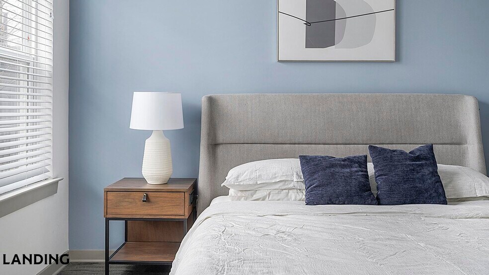 Building Photo - 2165 Nolensville Pk