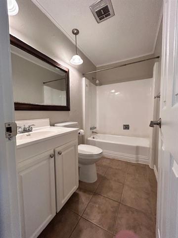 Building Photo - 928 Wisteria Way