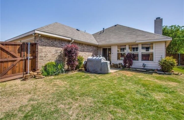 Building Photo - 5524 Glenview Ln