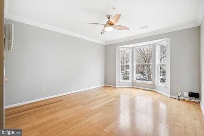 Building Photo - 1577 Leeds Castle Dr