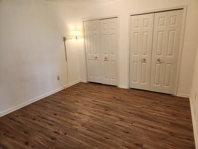 Building Photo - 2852 Chaseway Ct