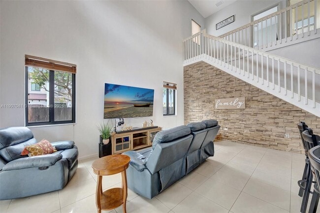 Building Photo - 10420 SW 229th Ln