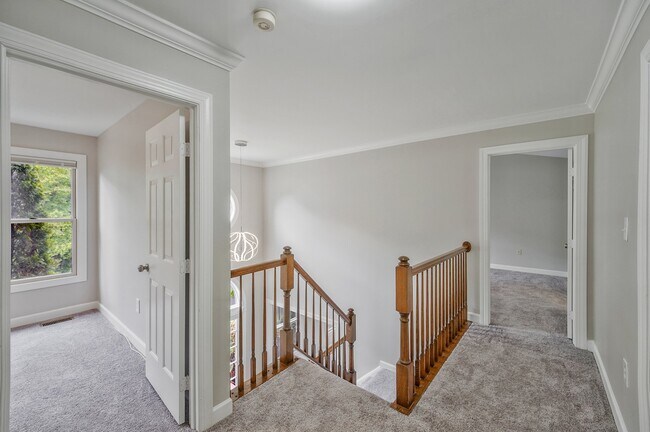 Building Photo - 4287 Exeter Dr