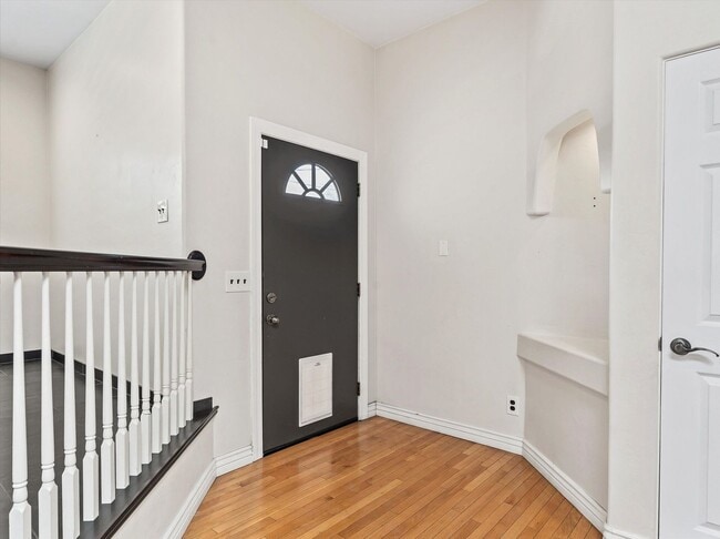 Building Photo - Sam Hughes Remodeled Home