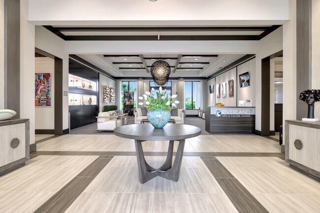 Building Photo - 12347 SW Compass Pt Dr