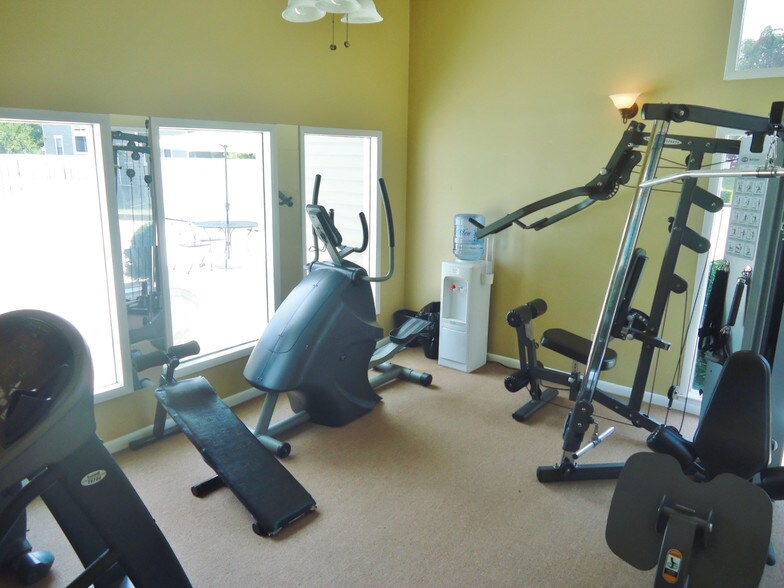 Stoneybrook 258 Webster Rd Greensboro NC 27406 Apartment Finder