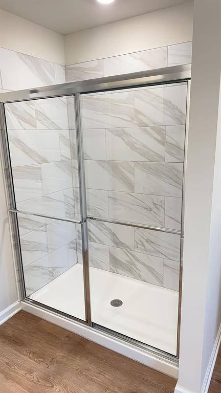 Building Photo - 6101 Green Meadow Ln