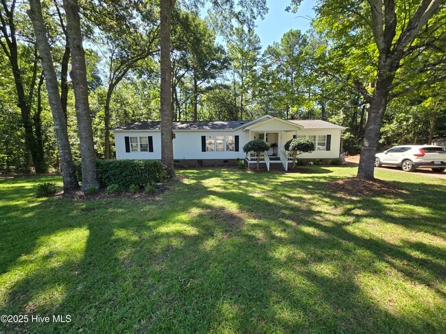 Primary Photo - 328 Groves Point Cir