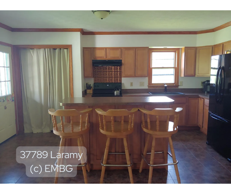 Building Photo - 37789 Laramy Ln
