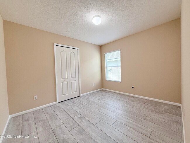Building Photo - 16217 Dowing Creek Dr