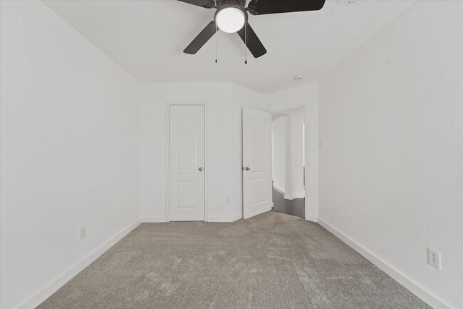 Building Photo - 5311 Freestone Dr