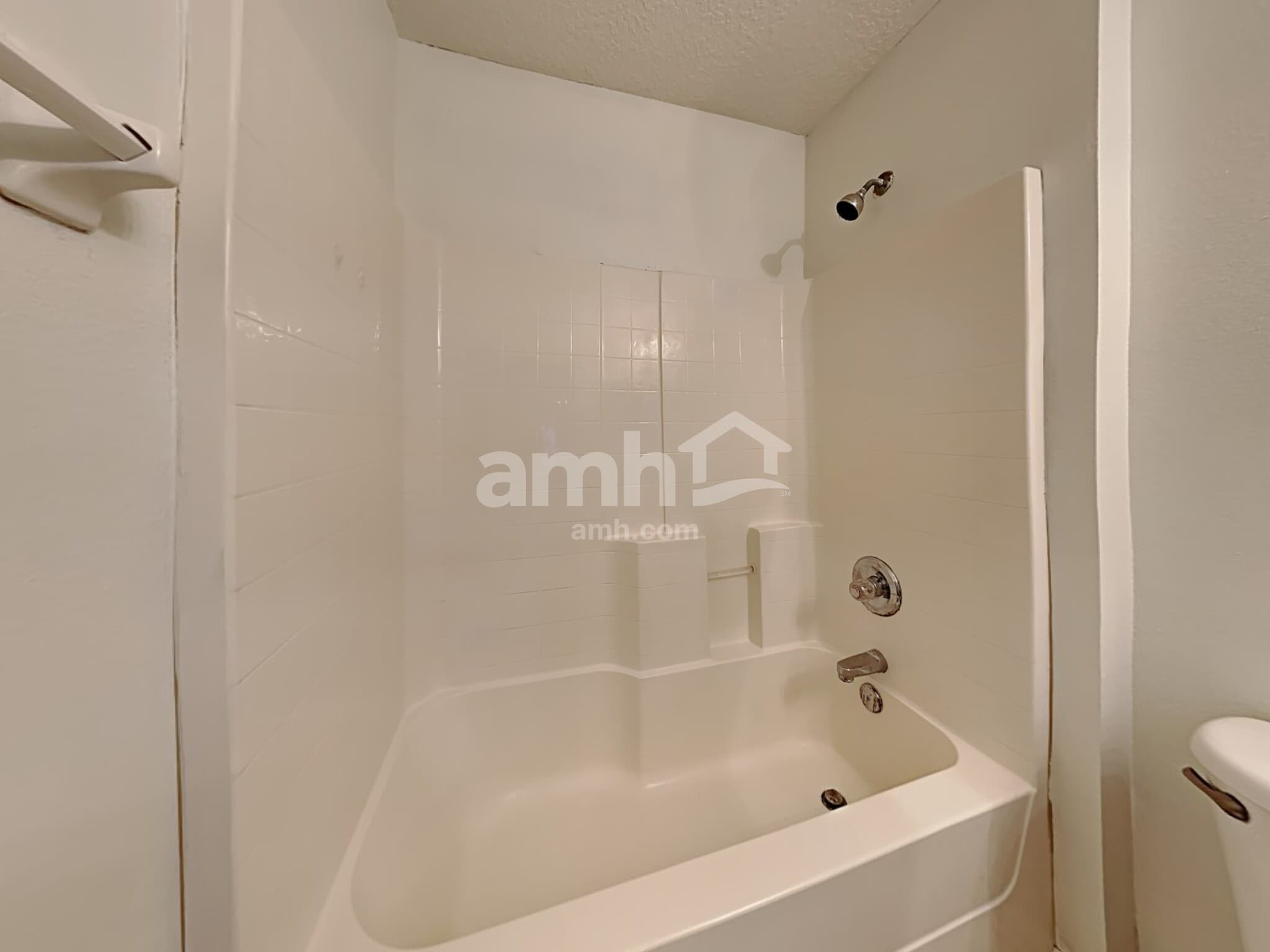 Building Photo - 201 Marisco Way