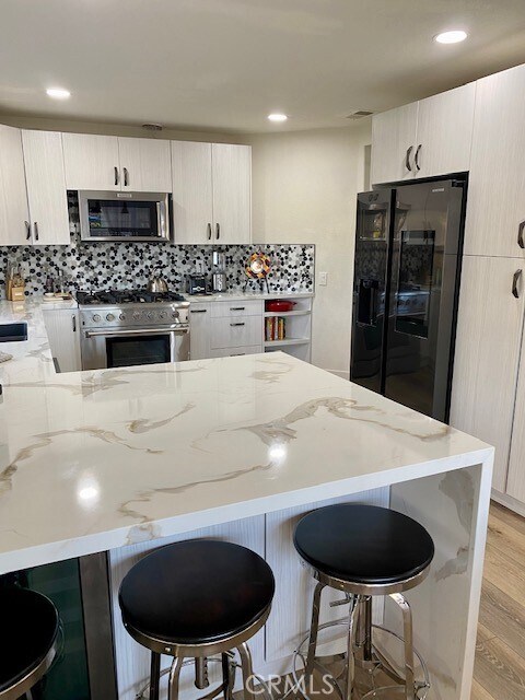 Building Photo - 31821 Via Flores