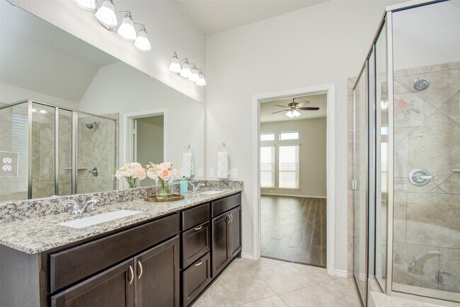 Building Photo - 13520 Mason Canyon Ln