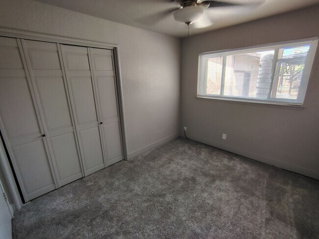 Building Photo - 1806 Enslen Ave