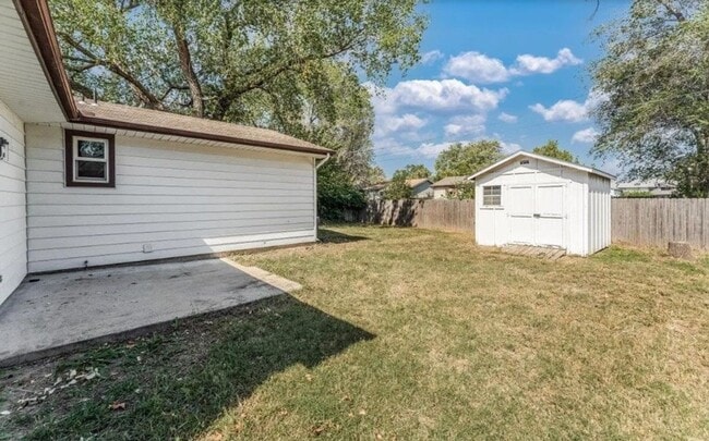 Building Photo - 2920 W Hadden St