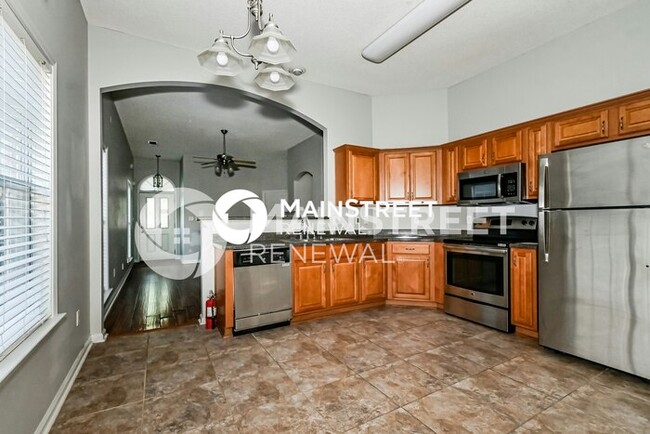 Building Photo - 6967 Parkbrook Ln