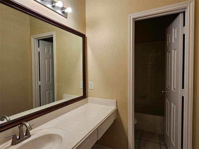 Building Photo - 14823 Buckskin Bridge Ct