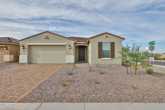 Building Photo - 8806 W Orange Dr