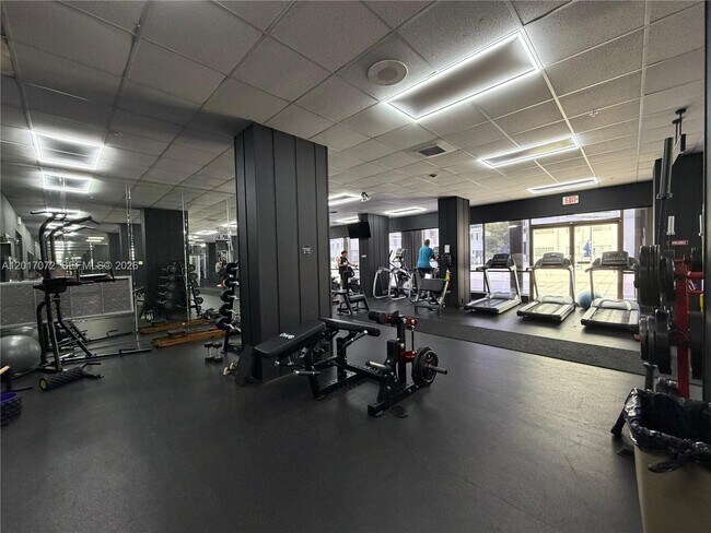 Building Photo - 2750 NE 183rd St