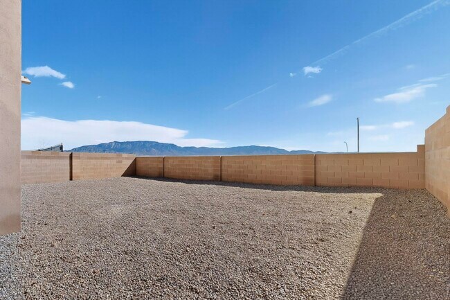 Building Photo - 8300 Bluffs Edge Pl NW