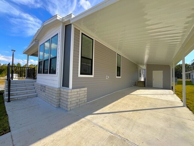 Building Photo - 1005 American Ln