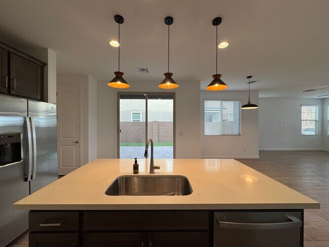 Building Photo - BRAND NEW HOME IN UNION PARK IN PHOENIX