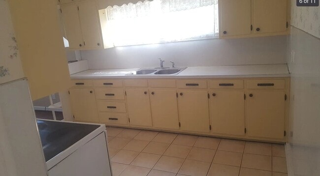 Building Photo - 2 bedroom ,2 bath Hueytown area.