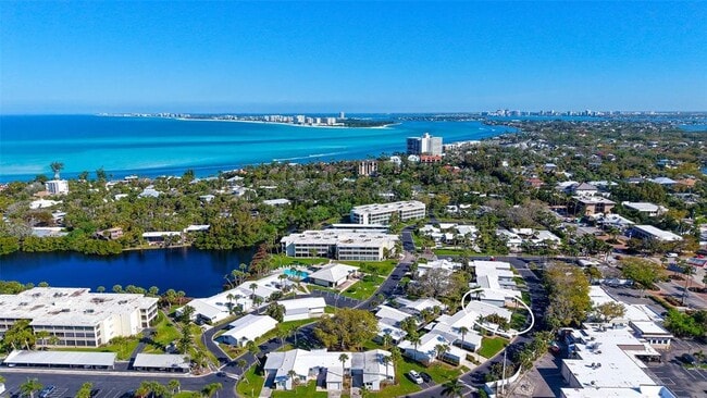 Building Photo - 131 Whispering Sands Cir