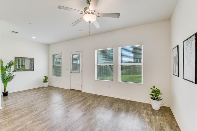 Building Photo - 15205 Spruce Frost Cv