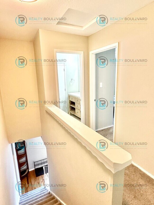 Building Photo - 2-bed, 2-bath, 2-story townhome with pool and park like setting outside the front door.