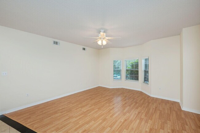 Building Photo - 1501 Partin Dr N
