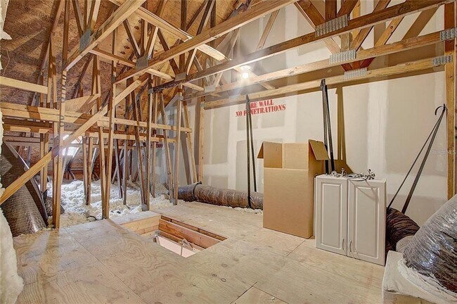 Building Photo - 4307 Corrine Dr