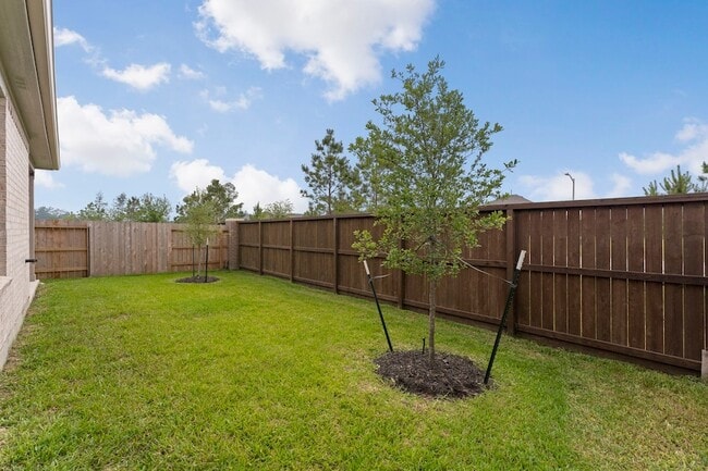 Building Photo - 14483 Cedar Ledge Ln
