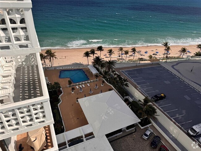 Building Photo - 4010 Galt Ocean Dr