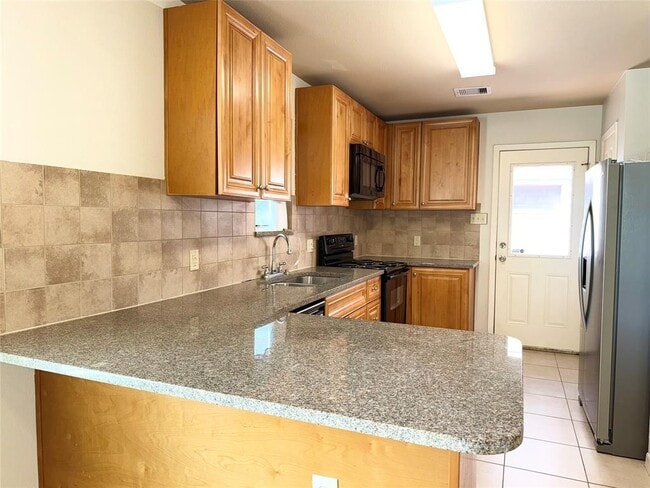 Building Photo - 10066 Emnora Ln