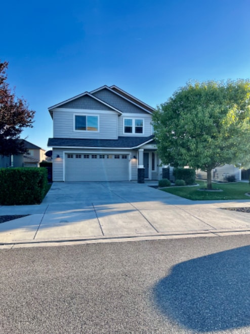 Building Photo - 4491 Corvina St