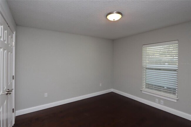 Building Photo - 3617 Bay Heights Way