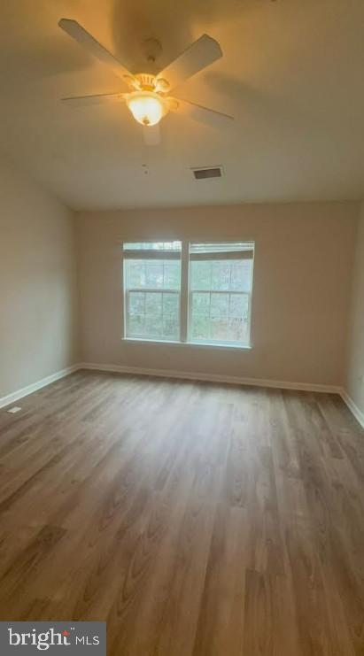 Building Photo - 225 Foxmanor Ln