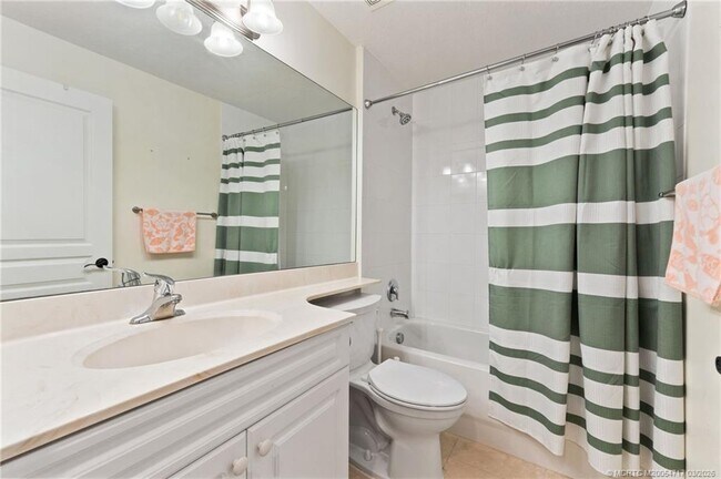 Building Photo - 10627 SW Cam Run