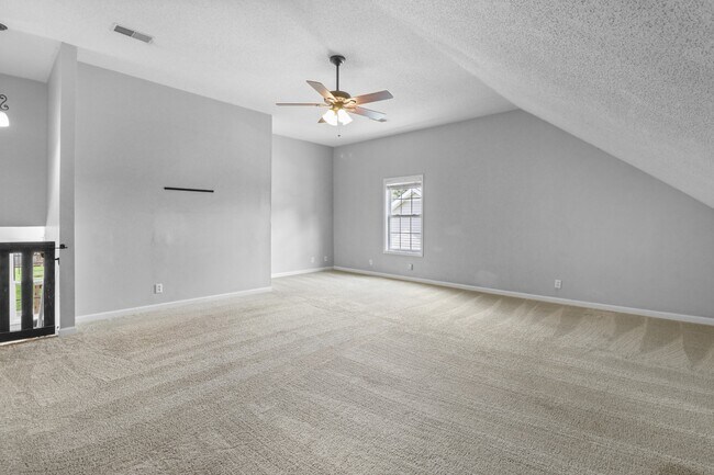 Building Photo - 1644 Cedar Springs Cir