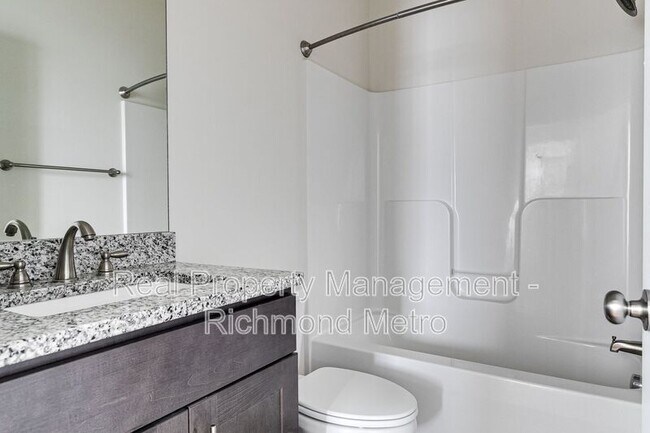 Building Photo - 1322 McDonough St