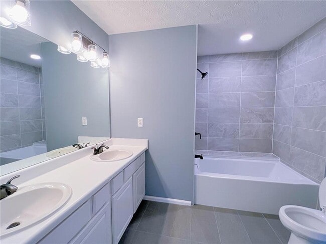 Building Photo - 1438 Vintage Pointe Dr